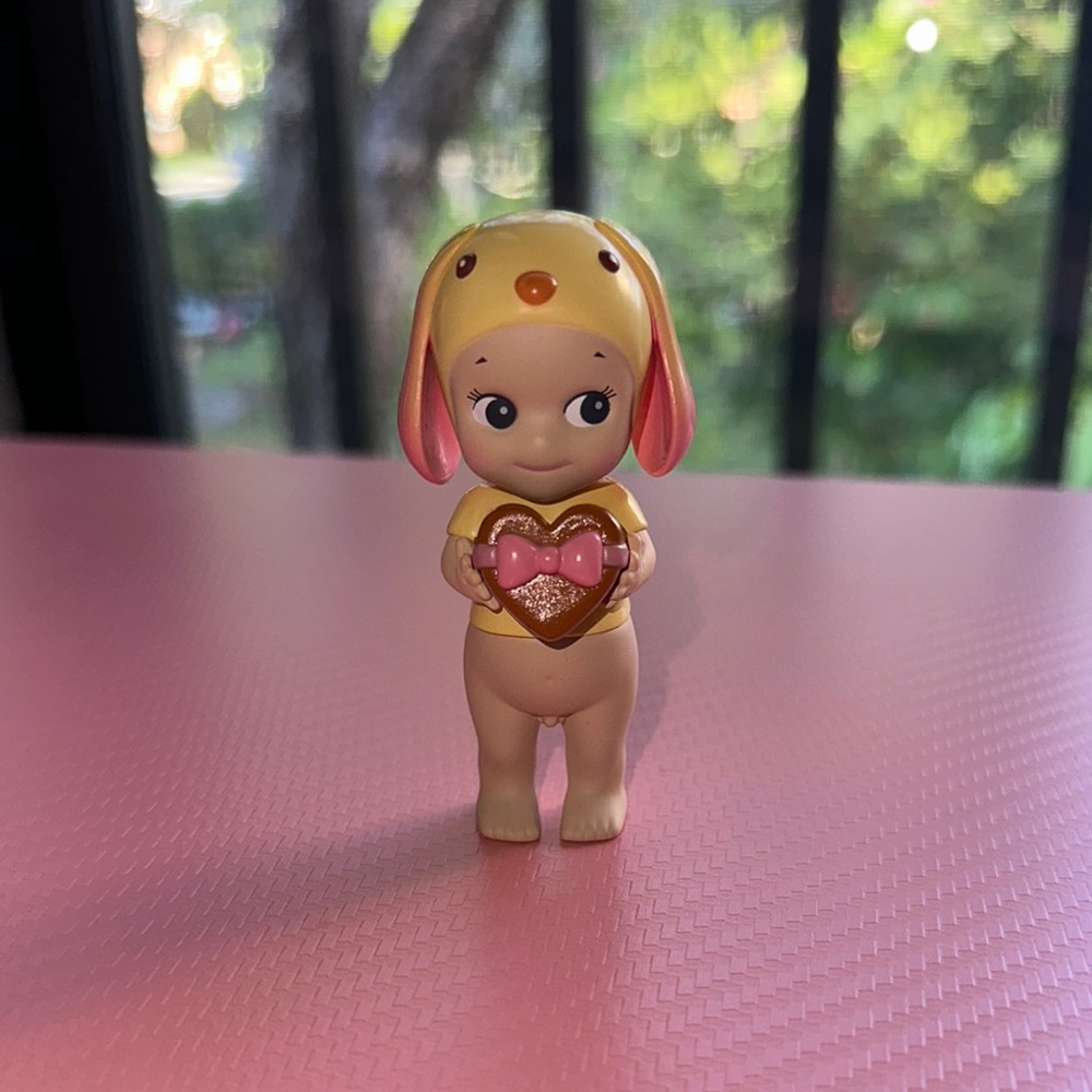 Cute Yellow Bunny Figurine with Heart Sonny Angel